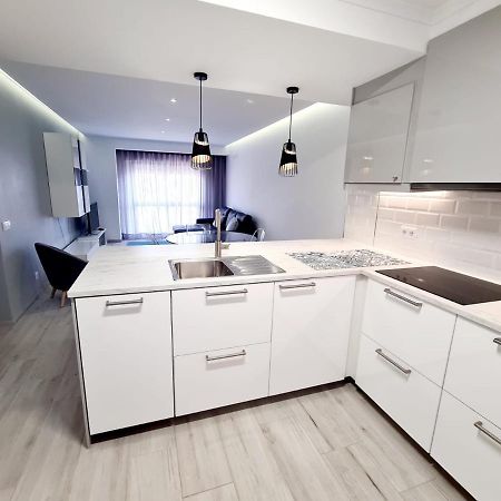 Central And New Fancy 2 Bedroom Apart.W/ 2 Wc ฟารู ภายนอก รูปภาพ